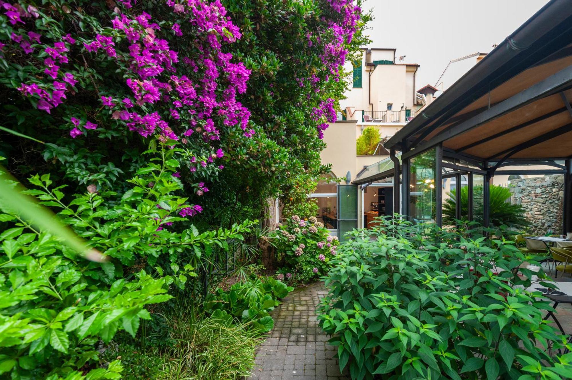 Hotel Melograno スポトルノ エクステリア 写真
